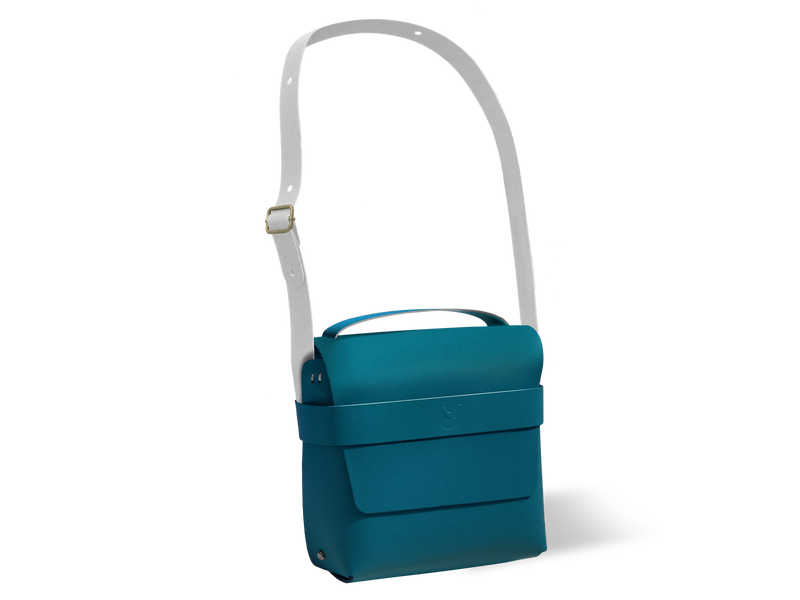 Blue bike bag in shoulder mode